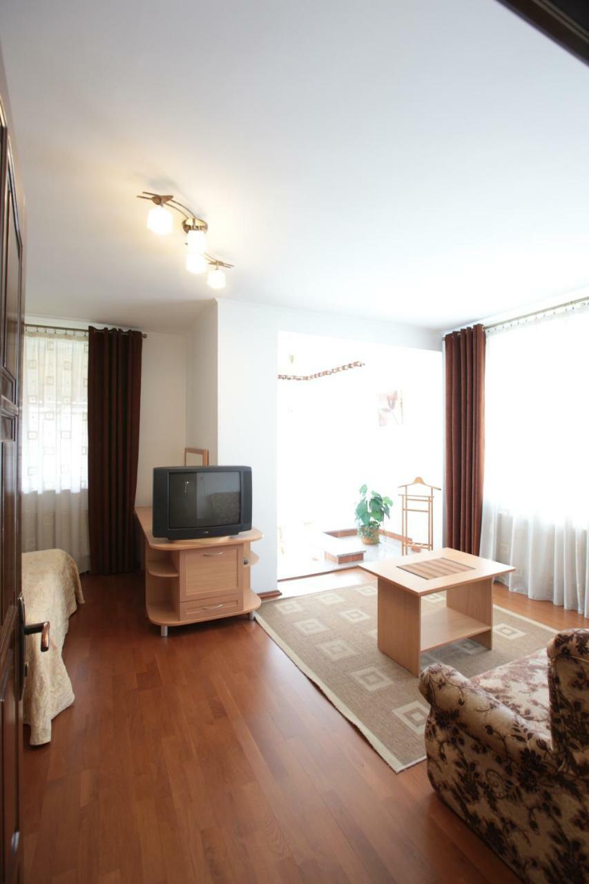 Апартаменти В Центрі Трускавця Truskavets Exterior photo